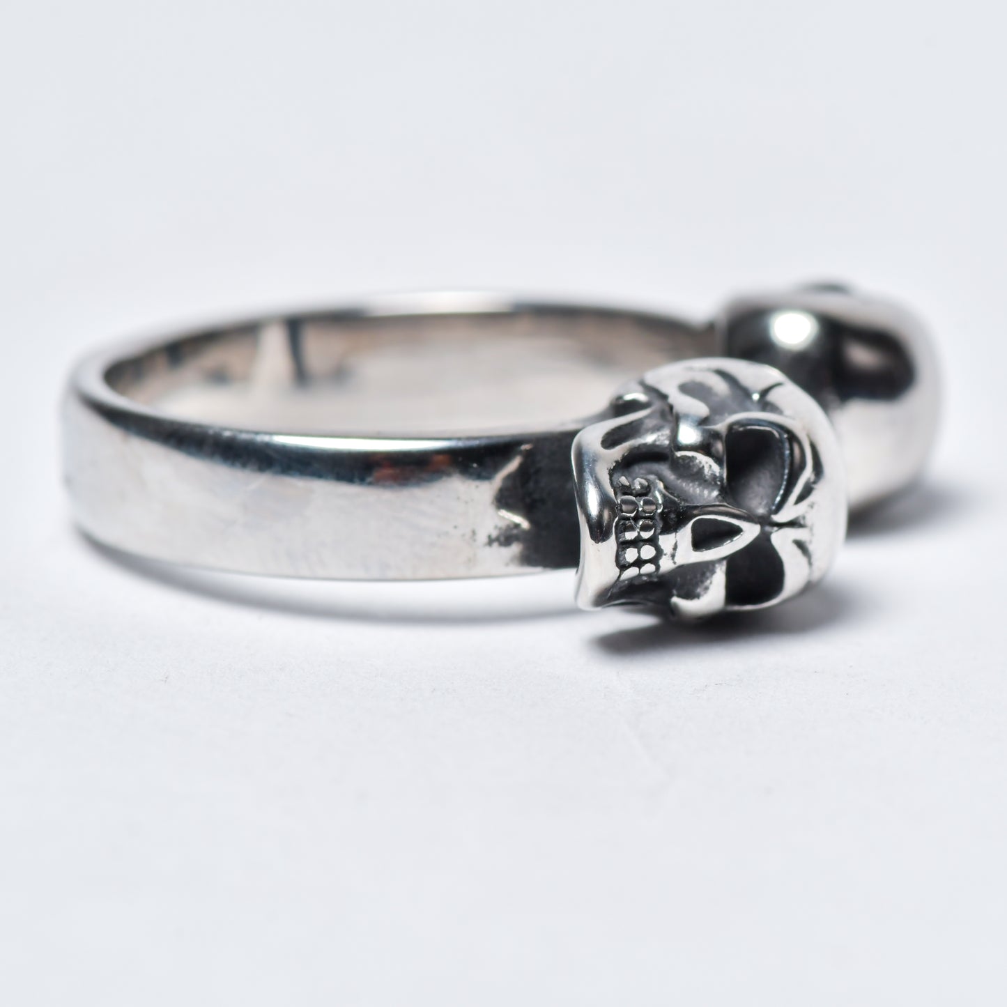 Anillo Dos Cráneos
