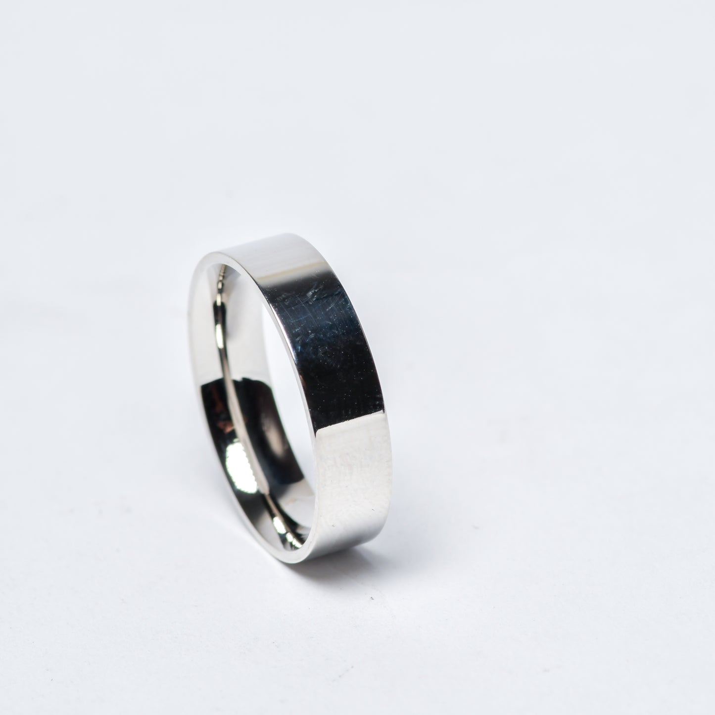 Anillo Negro o Plateado