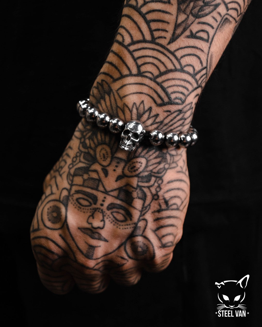 Pulsera Bolas con Cráneo