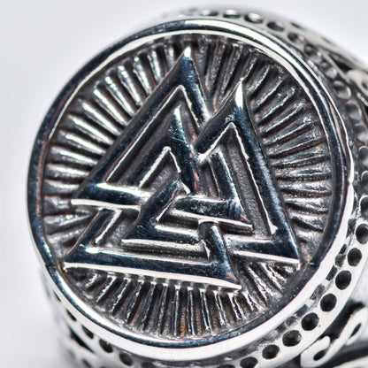 Anillo Valknut