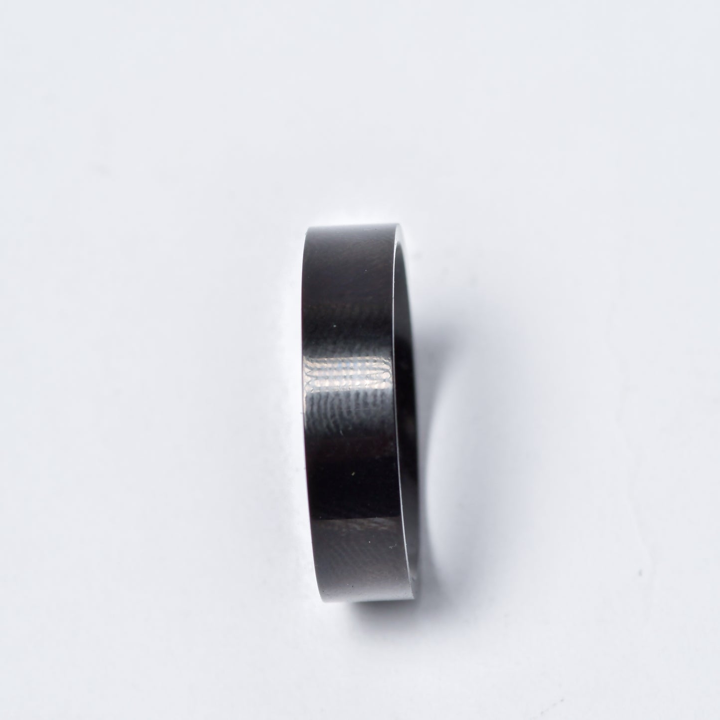 Anillo Negro o Plateado