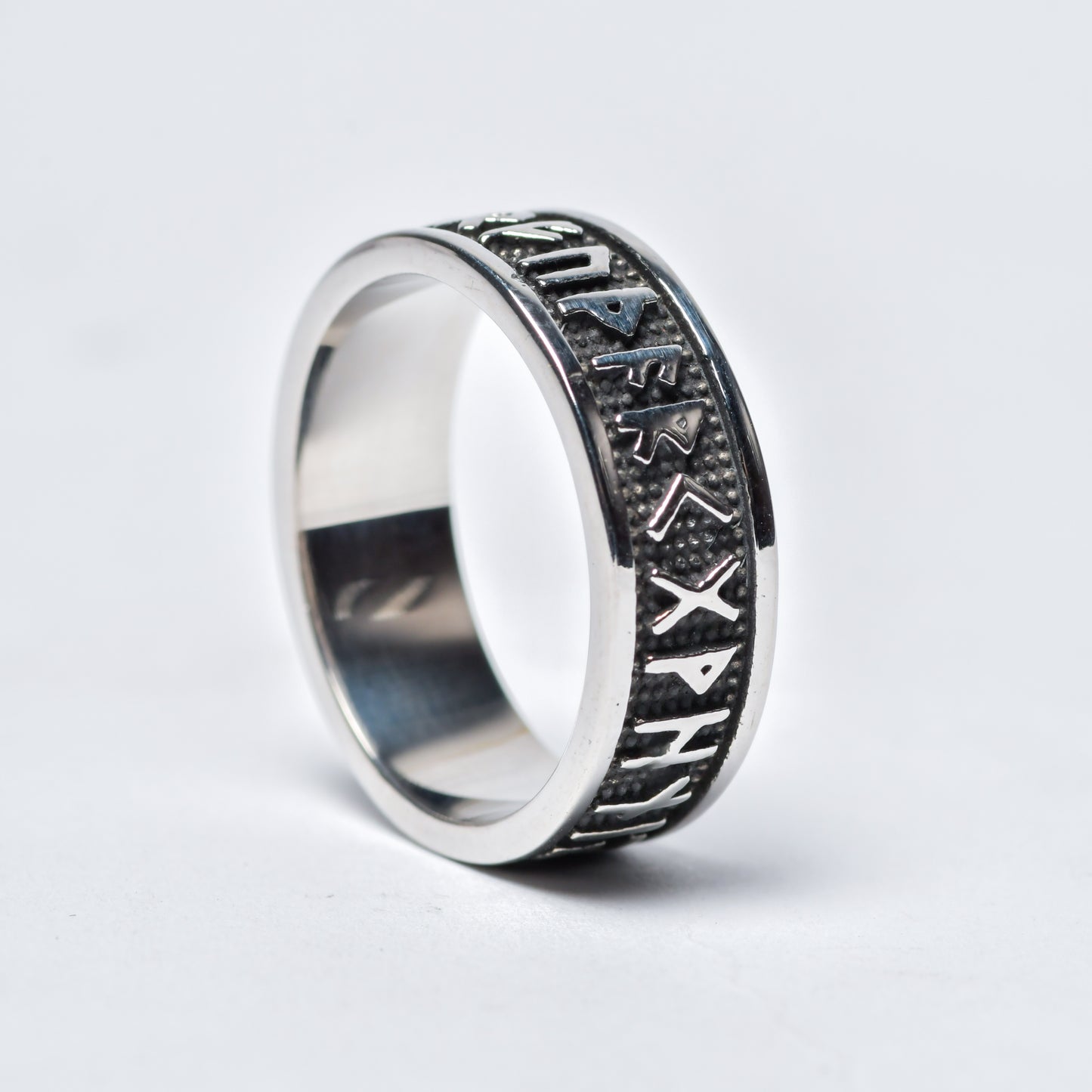 Anillo Runas