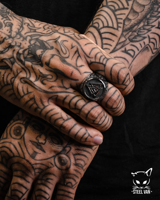 Anillo Valknut