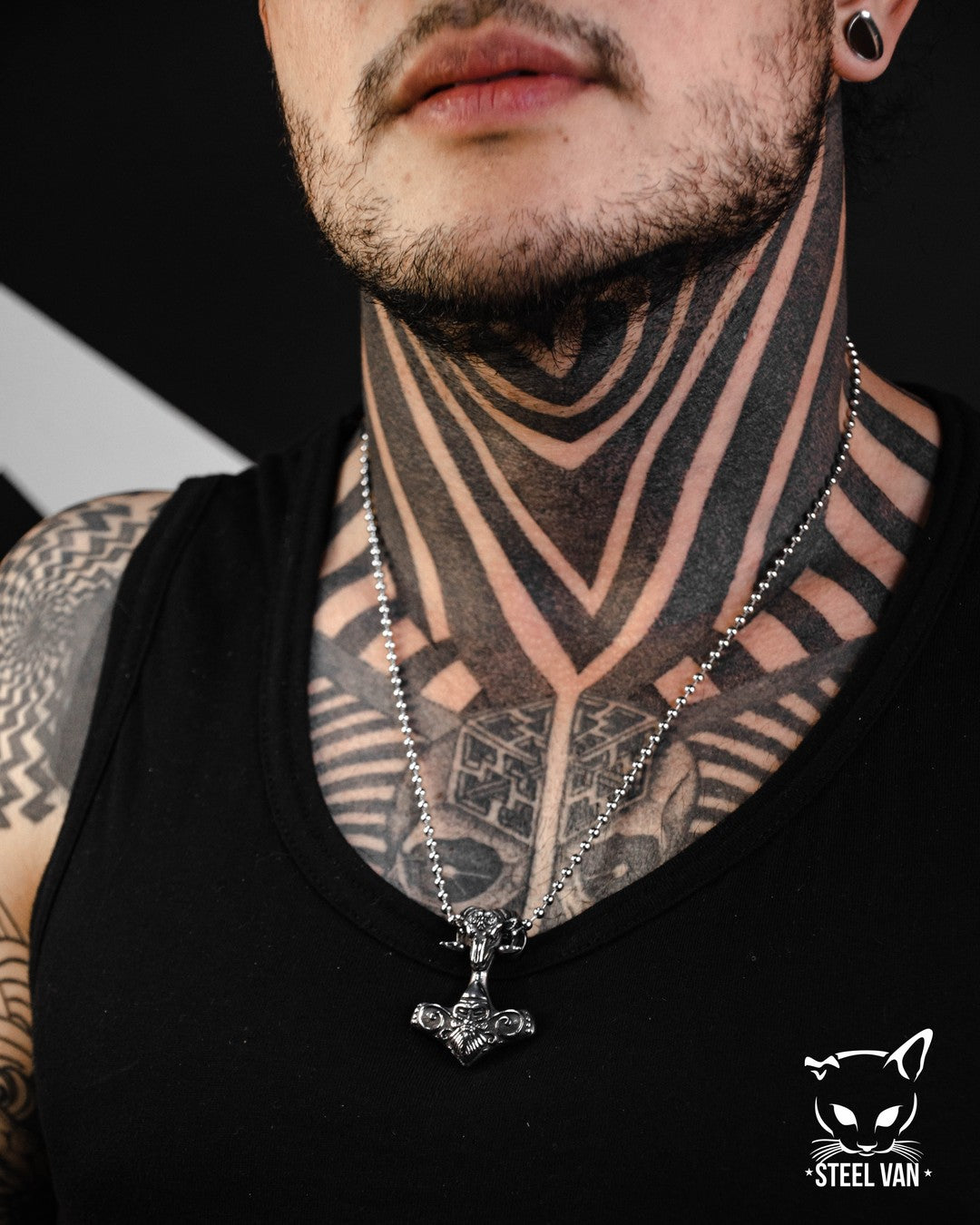 Mjolnir Vikingo y Cara de Cordero